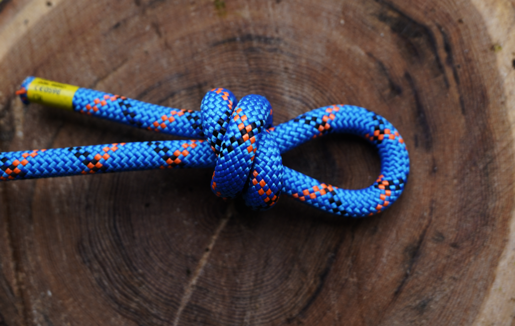 cinching-type knot
