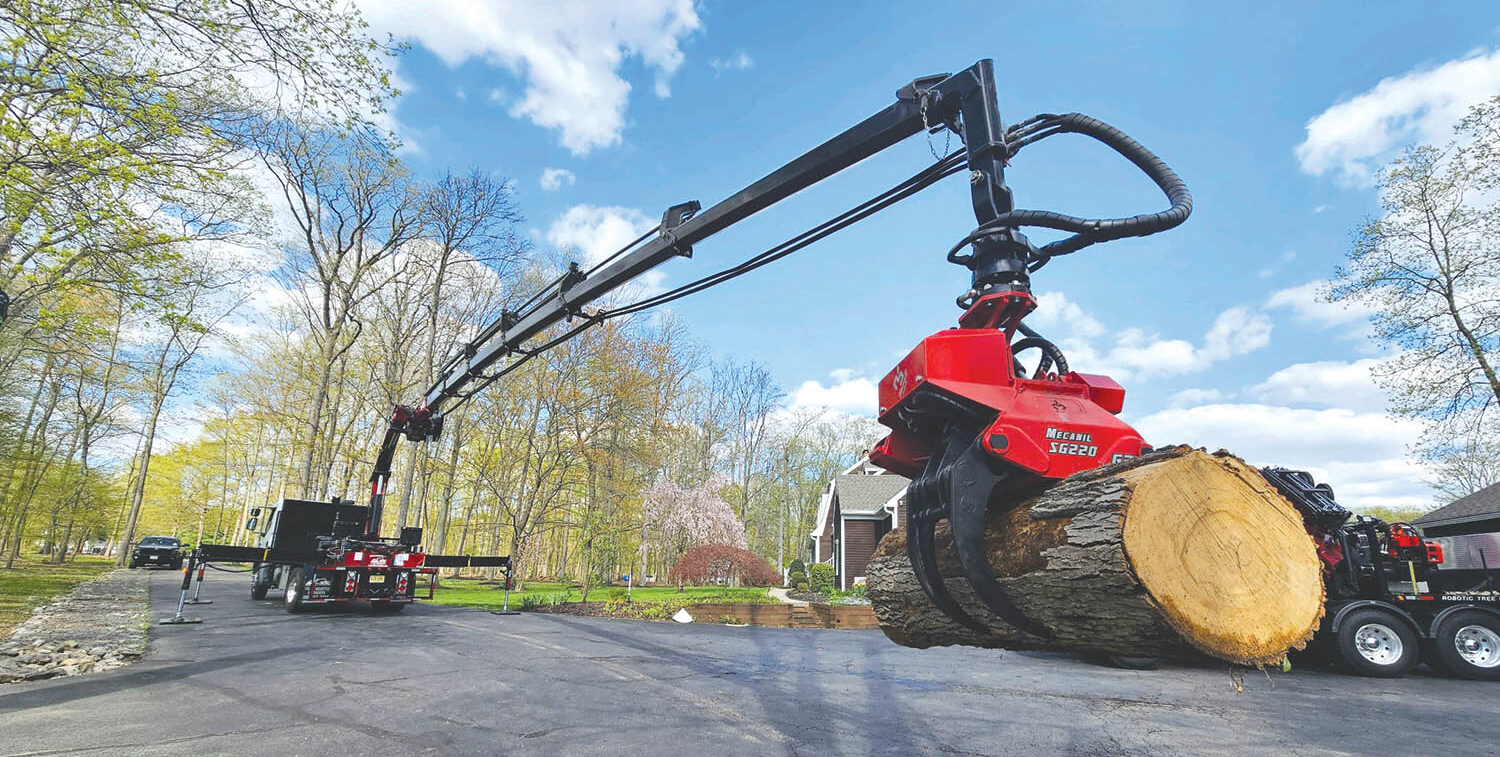 Grapple-Saw Safety - Tree Care Industry Magazine